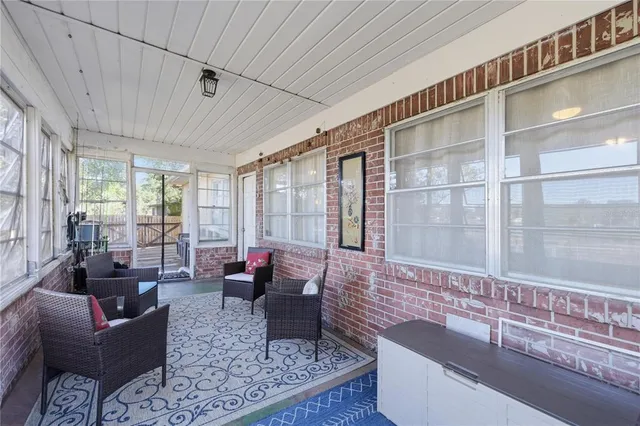 $265,000 | 872 Lake Shore Terrace, Interlachen, FL 32148