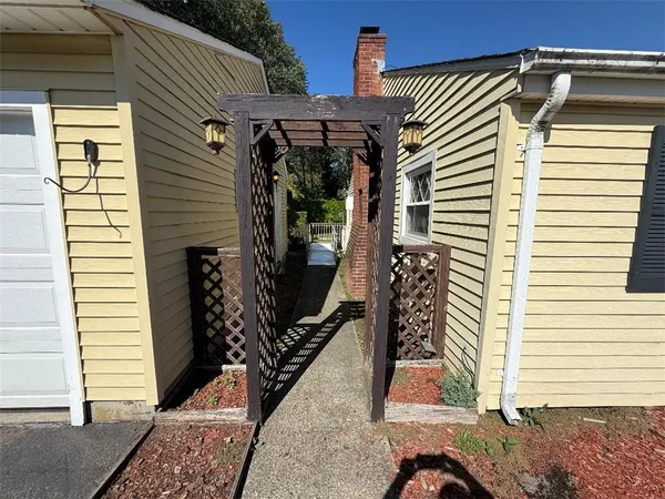 $439,900 | 14 Lottie Drive, East Providence, RI 02915