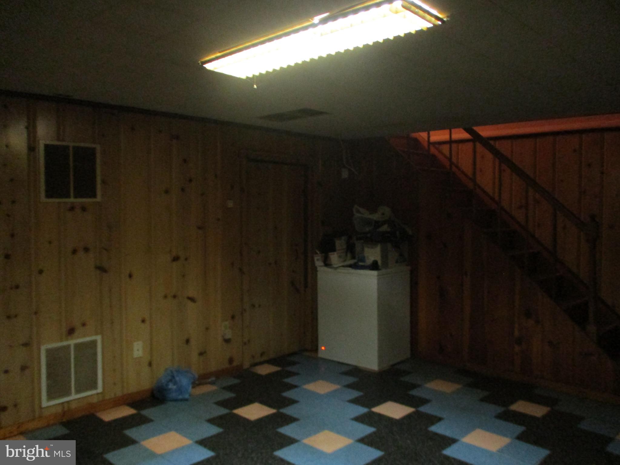 5233 Fredcrest Road Baltimore, MD 21229 - Photo 21 of 33 Basement