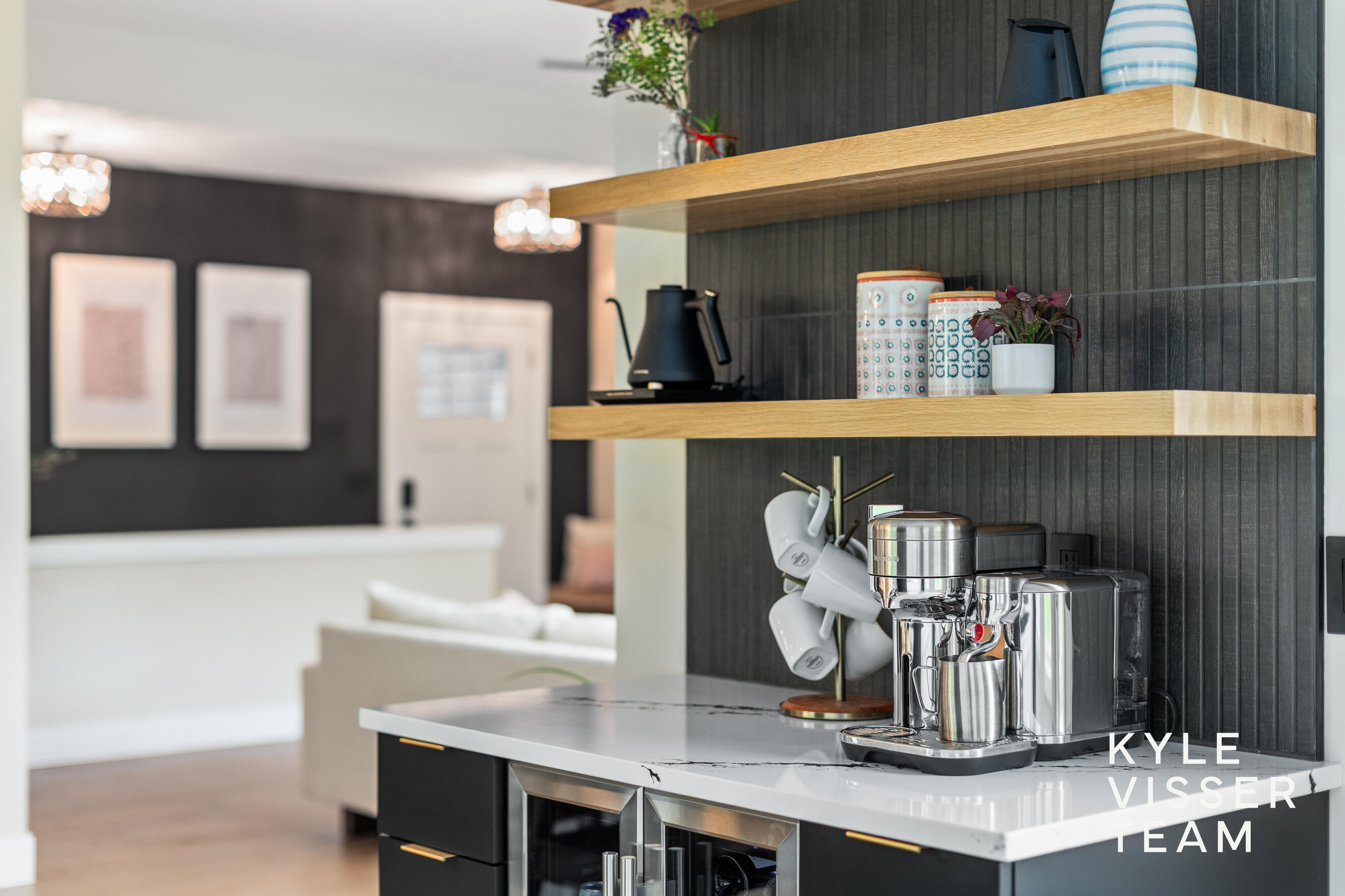 4069 Amazon Drive Lowell, MI 49331 - Photo 22 of 64 Dry Bar