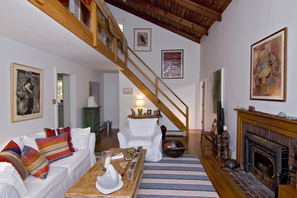 44 Longview Road West Tisbury, MA 02568 - Photo 6 of 17 Gallery Image 6
