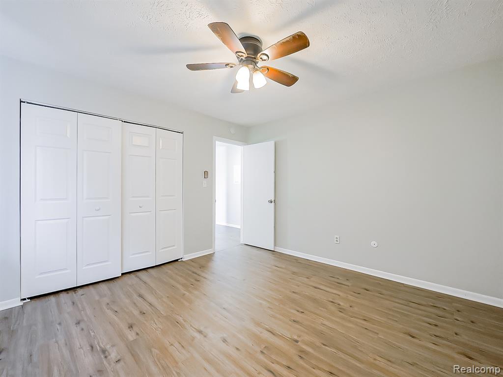 125 East Van Riper Road, Unit 7 Fowlerville, MI 48836 - Photo 12 of 26