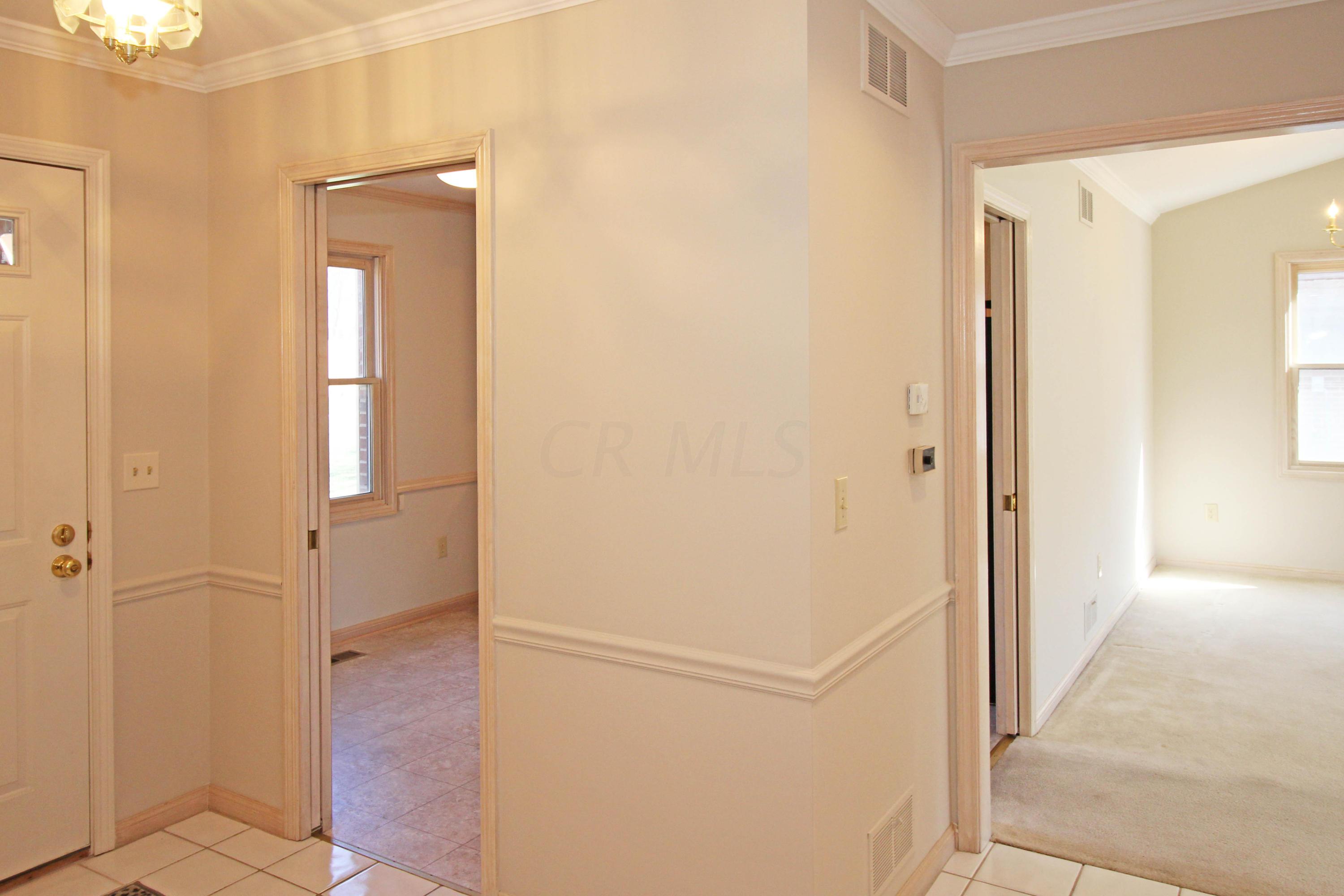 3269 West Case Road Dublin, OH 43017 - Photo 4 of 26 Gallery Image 4