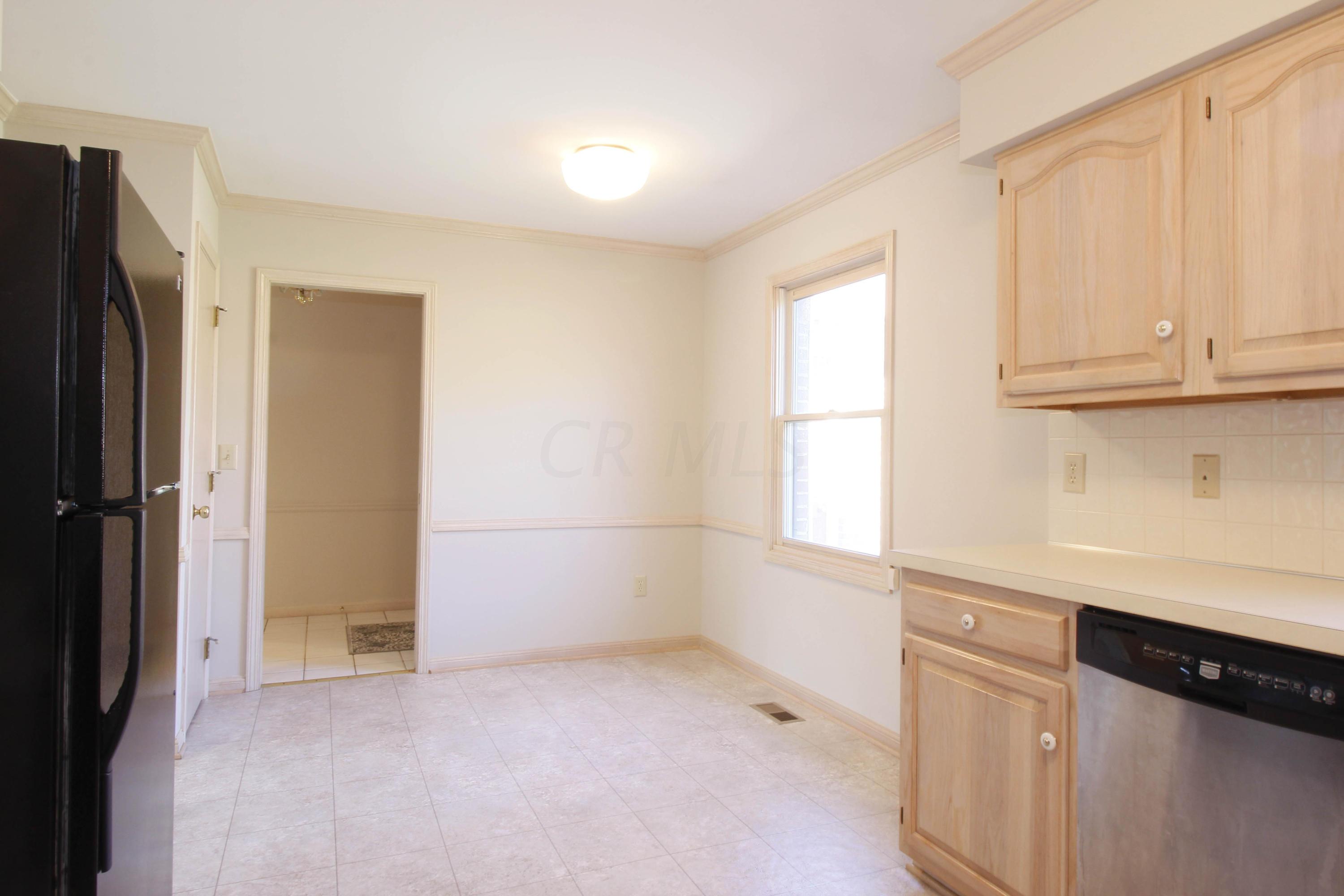 3269 West Case Road Dublin, OH 43017 - Photo 8 of 26 Gallery Image 8