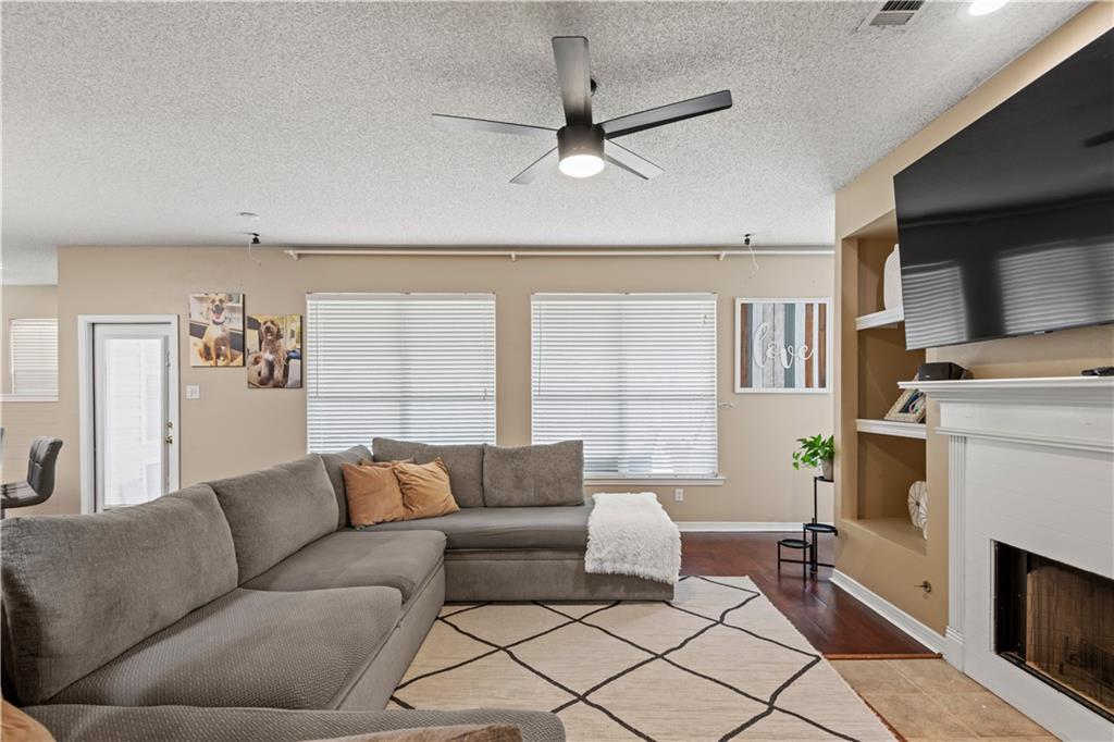 1004 Naomi Court Slidell, LA 70461 - Photo 5 of 28