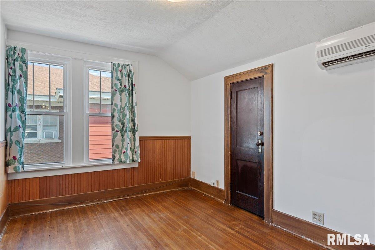 1711 South 5th Street Springfield, IL 62703 - Photo 31 of 40