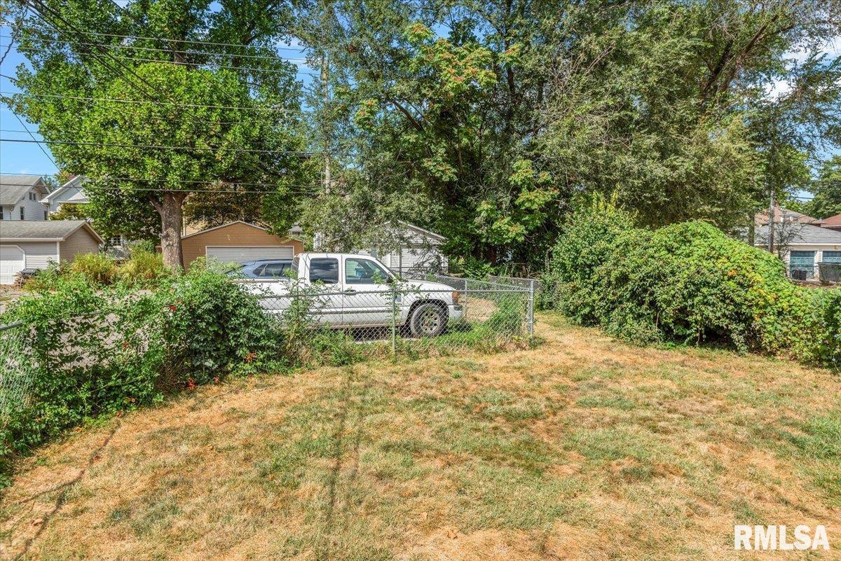 1711 South 5th Street Springfield, IL 62703 - Photo 37 of 40