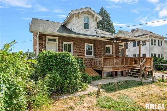 $169,900 | 1711 South 5th Street, Springfield, IL 62703