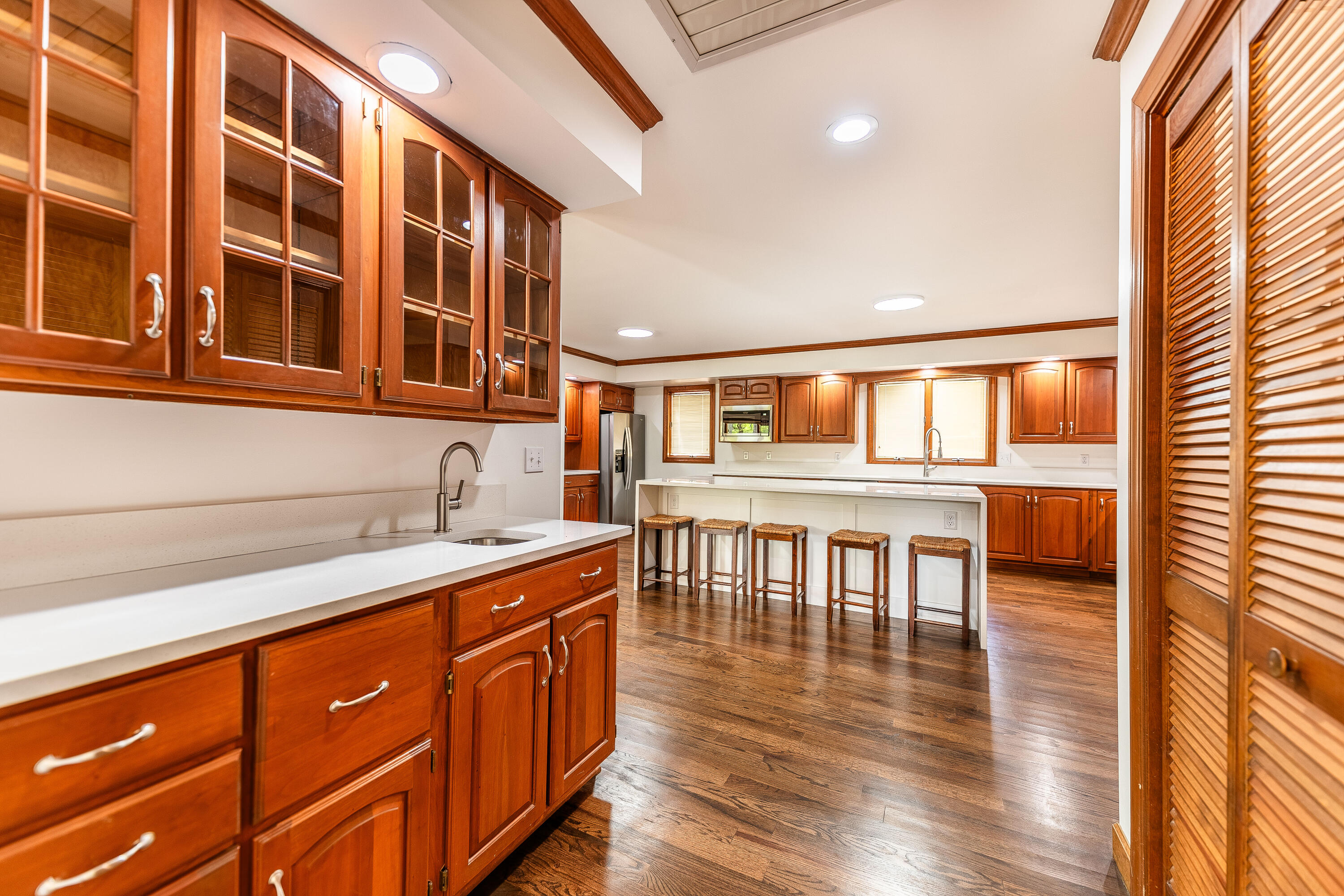 415 Santee Drive Santee, SC 29142 - Photo 11 of 39 Wet Bar Area