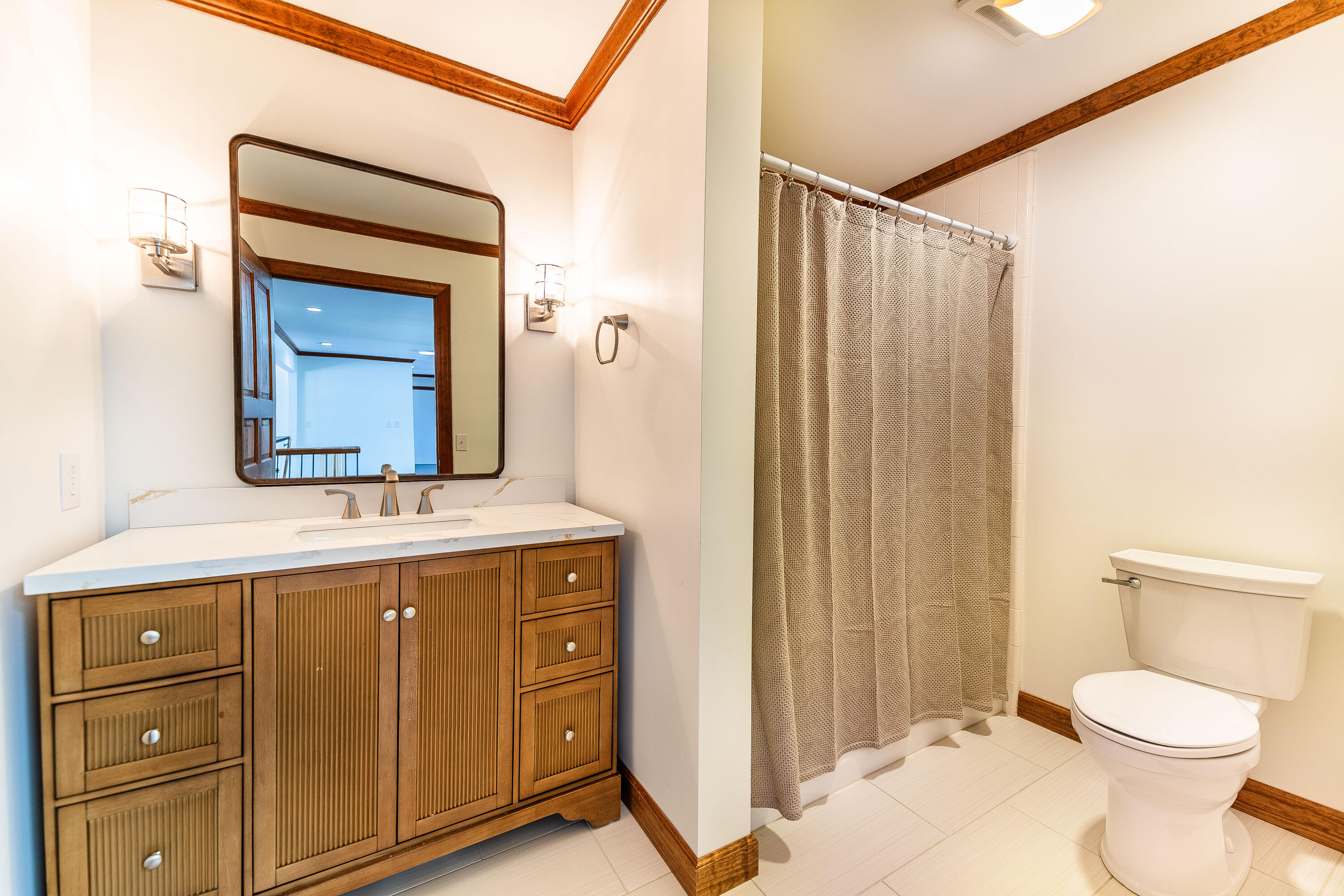 415 Santee Drive Santee, SC 29142 - Photo 25 of 39 Guest Bath #1 Main Level