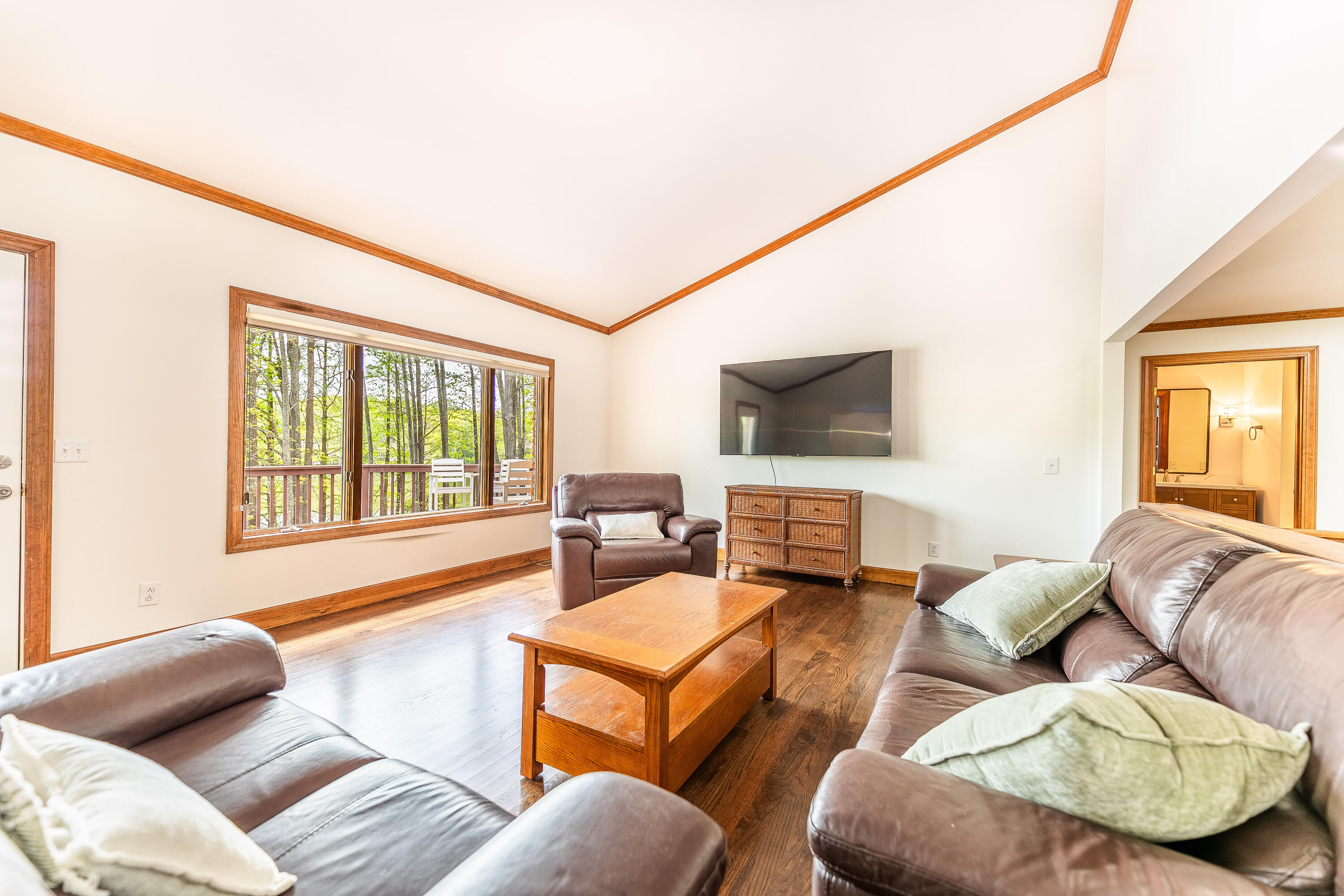 415 Santee Drive Santee, SC 29142 - Photo 8 of 39 Spacious Living Room with Cathedral Ceil