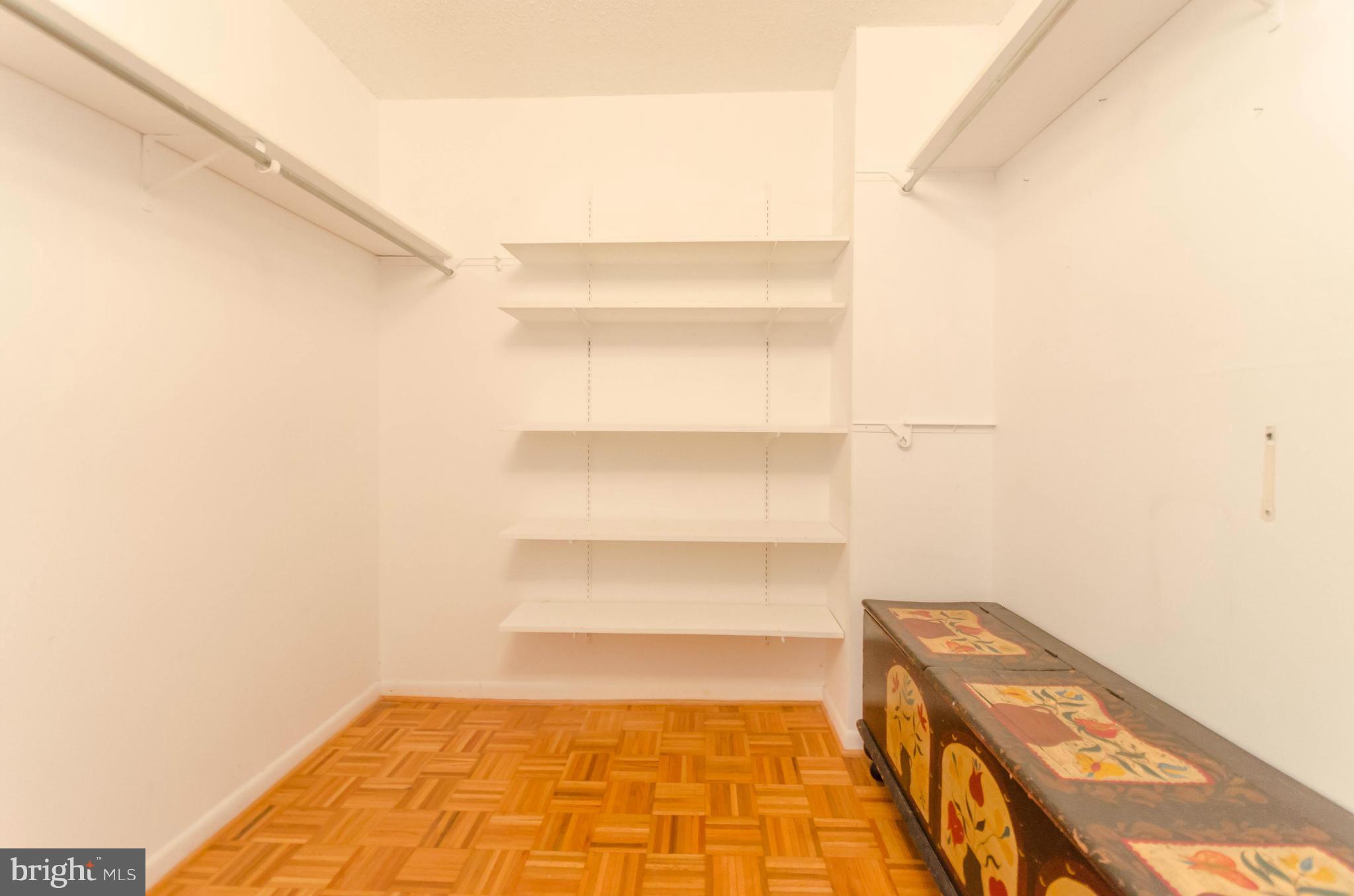 111 Hamlet Hill Road, Unit 606 Baltimore, MD 21210 - Photo 18 of 22 a view of a room with a bench