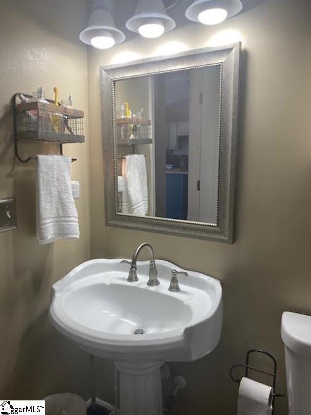 2014 Small Meadows Court Fountain Inn, SC 29644 - Photo 14 of 23 Gallery Image 14