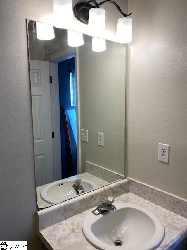 2014 Small Meadows Court Fountain Inn, SC 29644 - Photo 21 of 23 Gallery Image 21