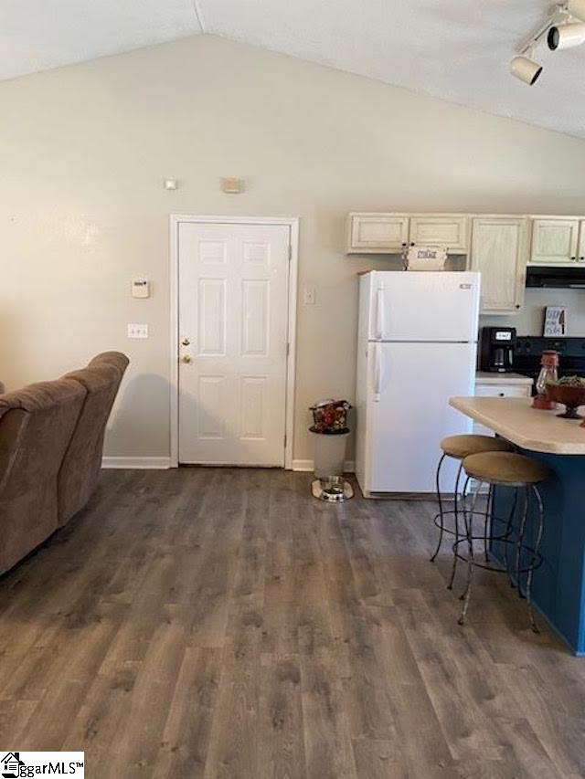 2014 Small Meadows Court Fountain Inn, SC 29644 - Photo 10 of 23 Gallery Image 10