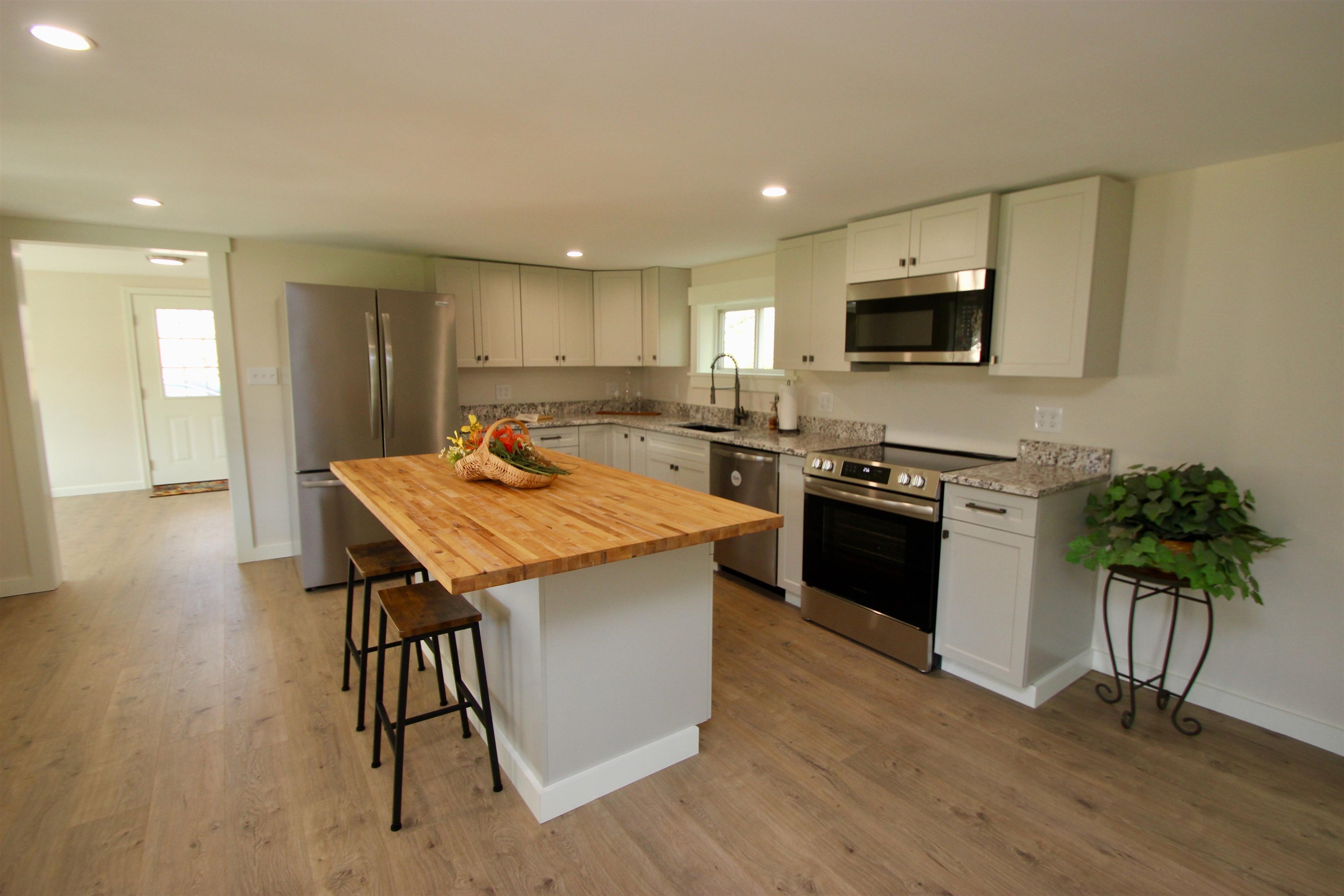 125 Barre Hill Road Plainfield, VT 05667 - Photo 6 of 29