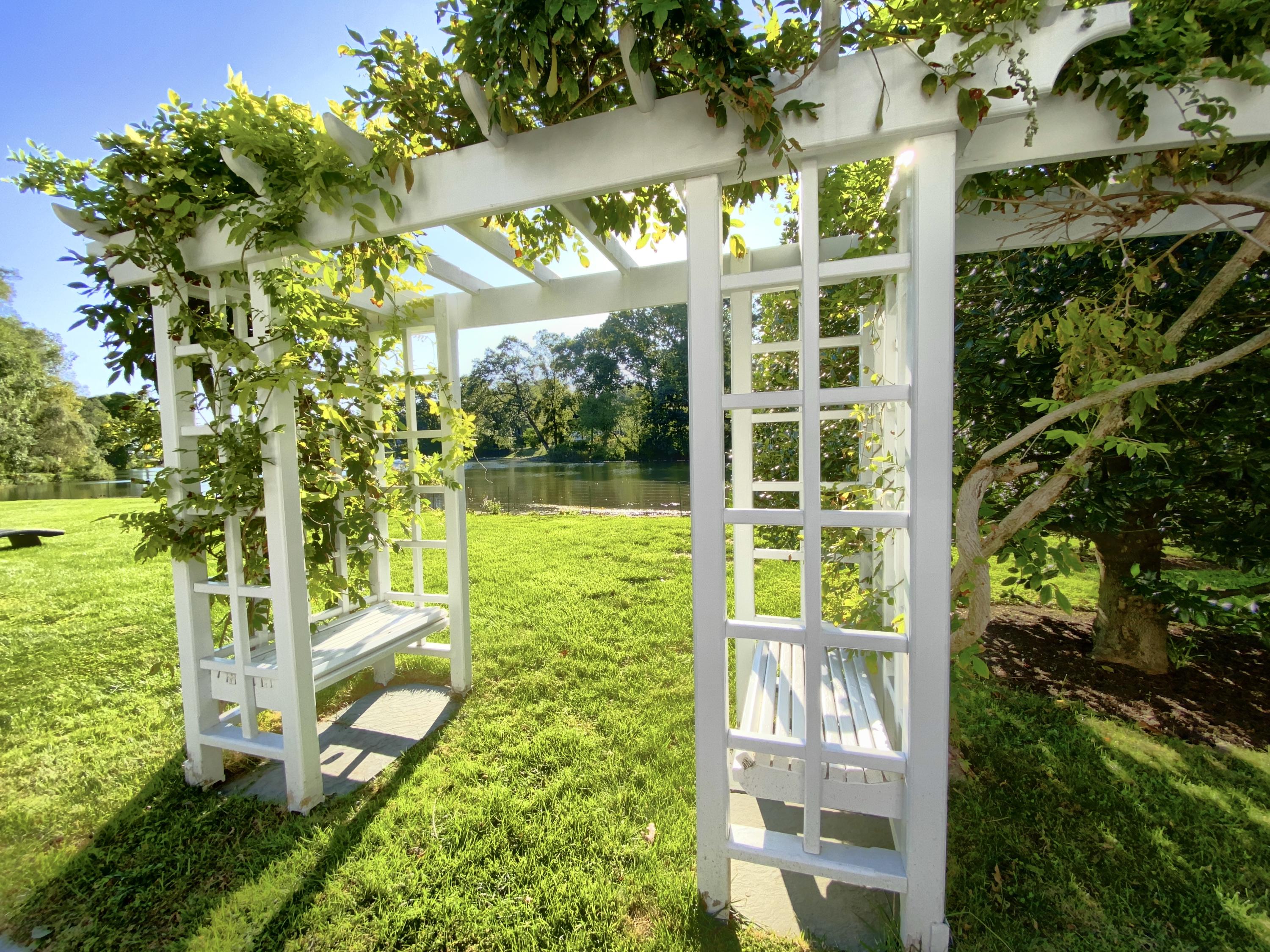 71 Goodwives River Road Darien, CT 06820 - Photo 36 of 39 a view of an entryway
