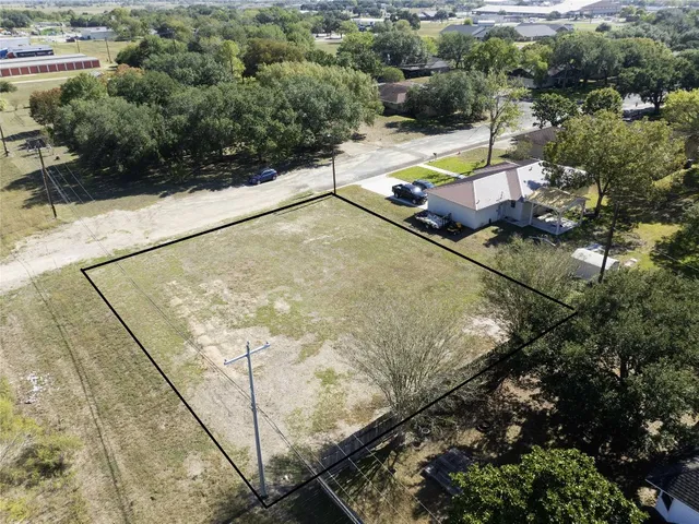 a view of a outdoor space