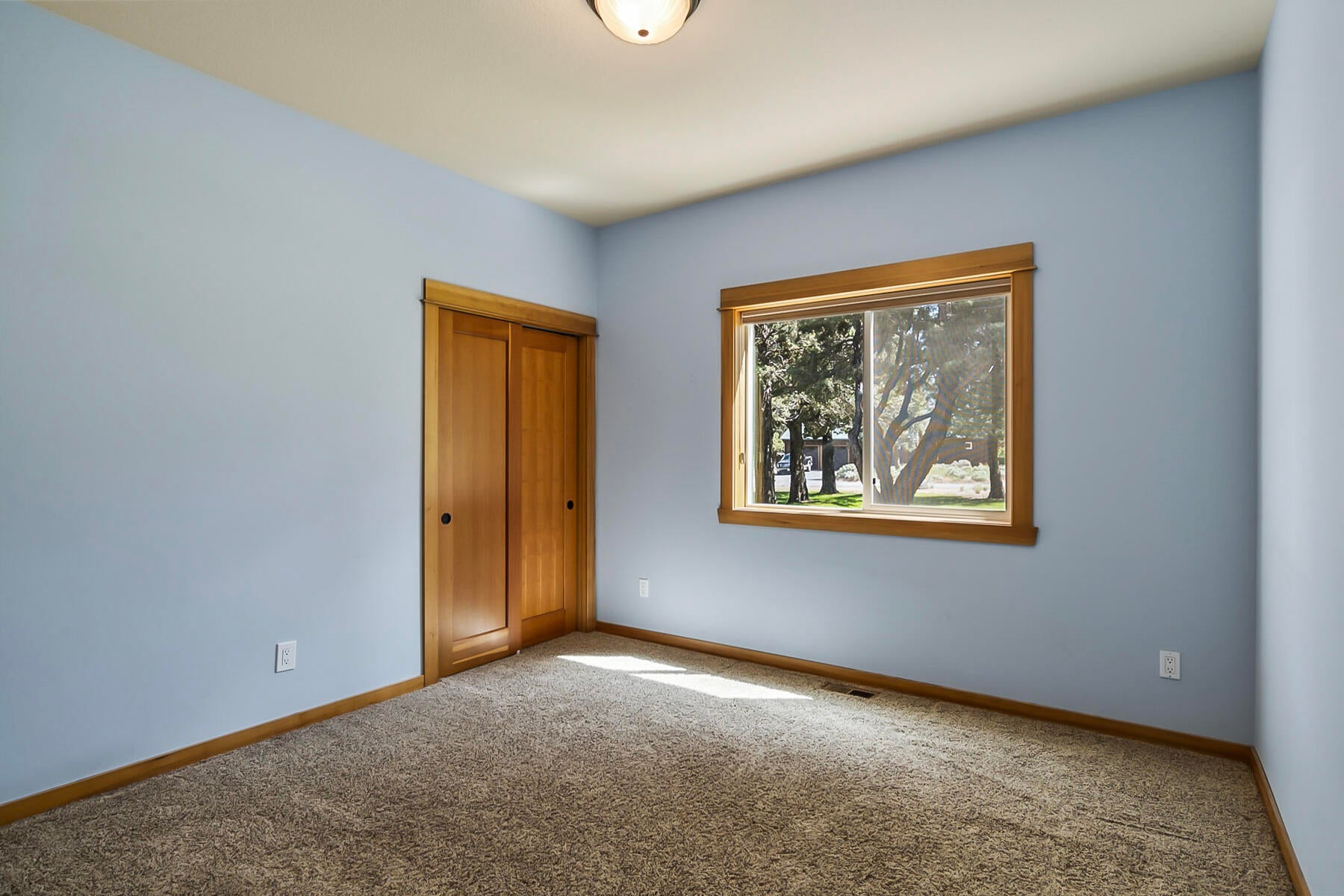 62880 Dickey Road Bend, OR 97701 - Photo 19 of 36 JH5_2066