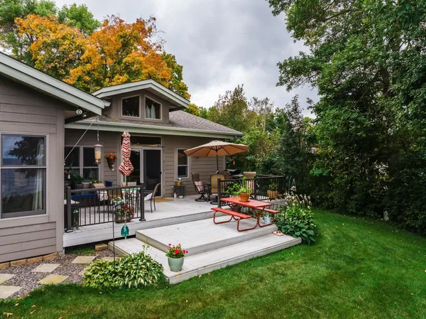 $880,000 | 8964 Eyota Way, Onamia, MN 56359