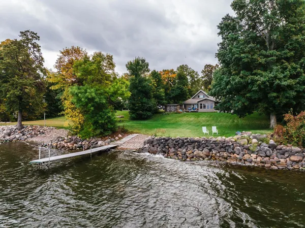 $880,000 | 8964 Eyota Way, Onamia, MN 56359