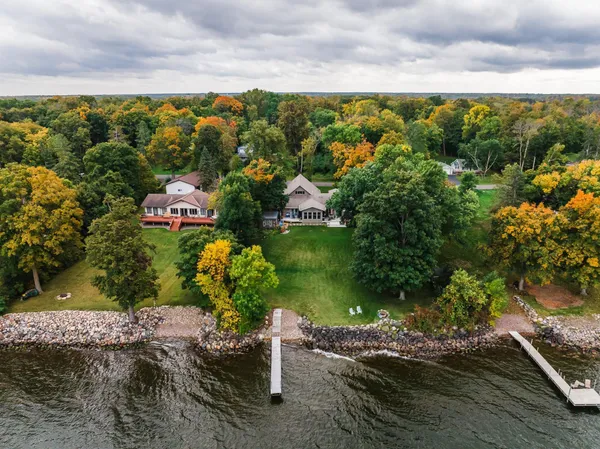 $880,000 | 8964 Eyota Way, Onamia, MN 56359