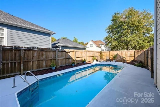 $650,000 | 17005 Carlton Way Road, Huntersville, NC 28078