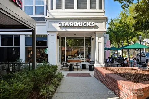 $650,000 | 17005 Carlton Way Road, Huntersville, NC 28078