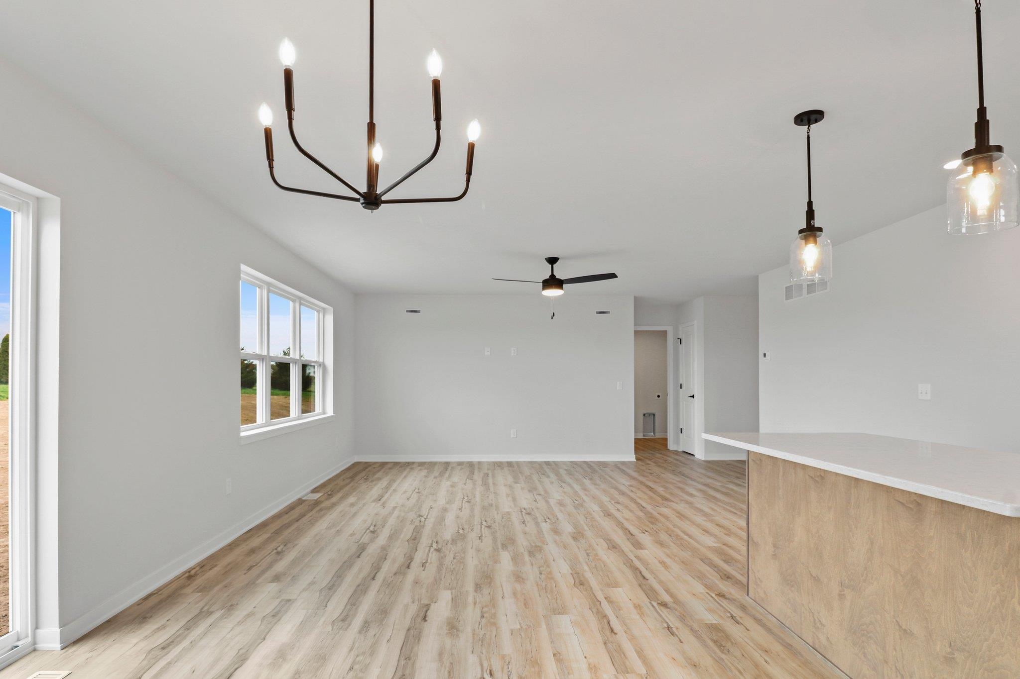 N6285 Blarney Stone Brodhead, WI 53520 - Photo 11 of 31