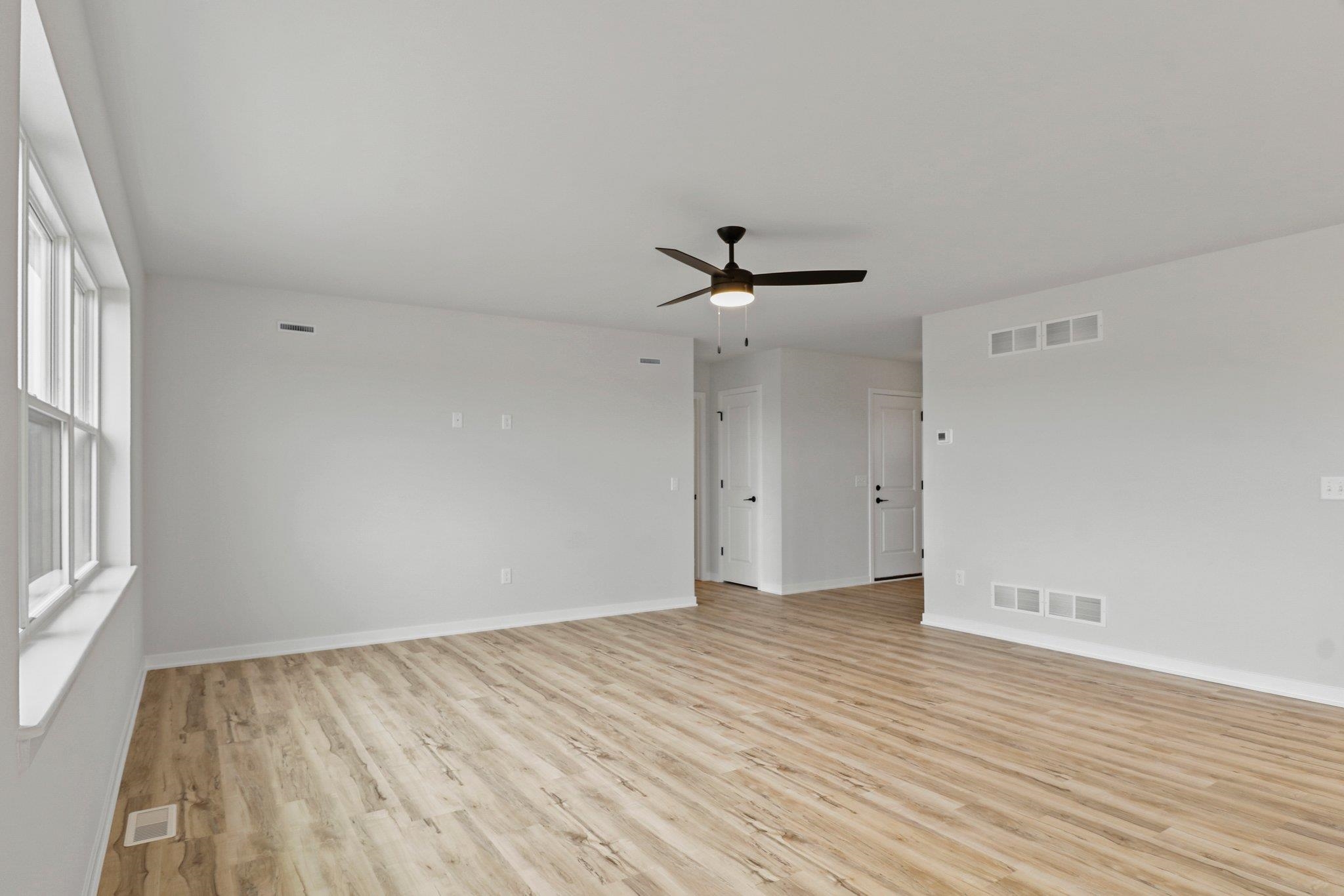 N6285 Blarney Stone Brodhead, WI 53520 - Photo 12 of 31