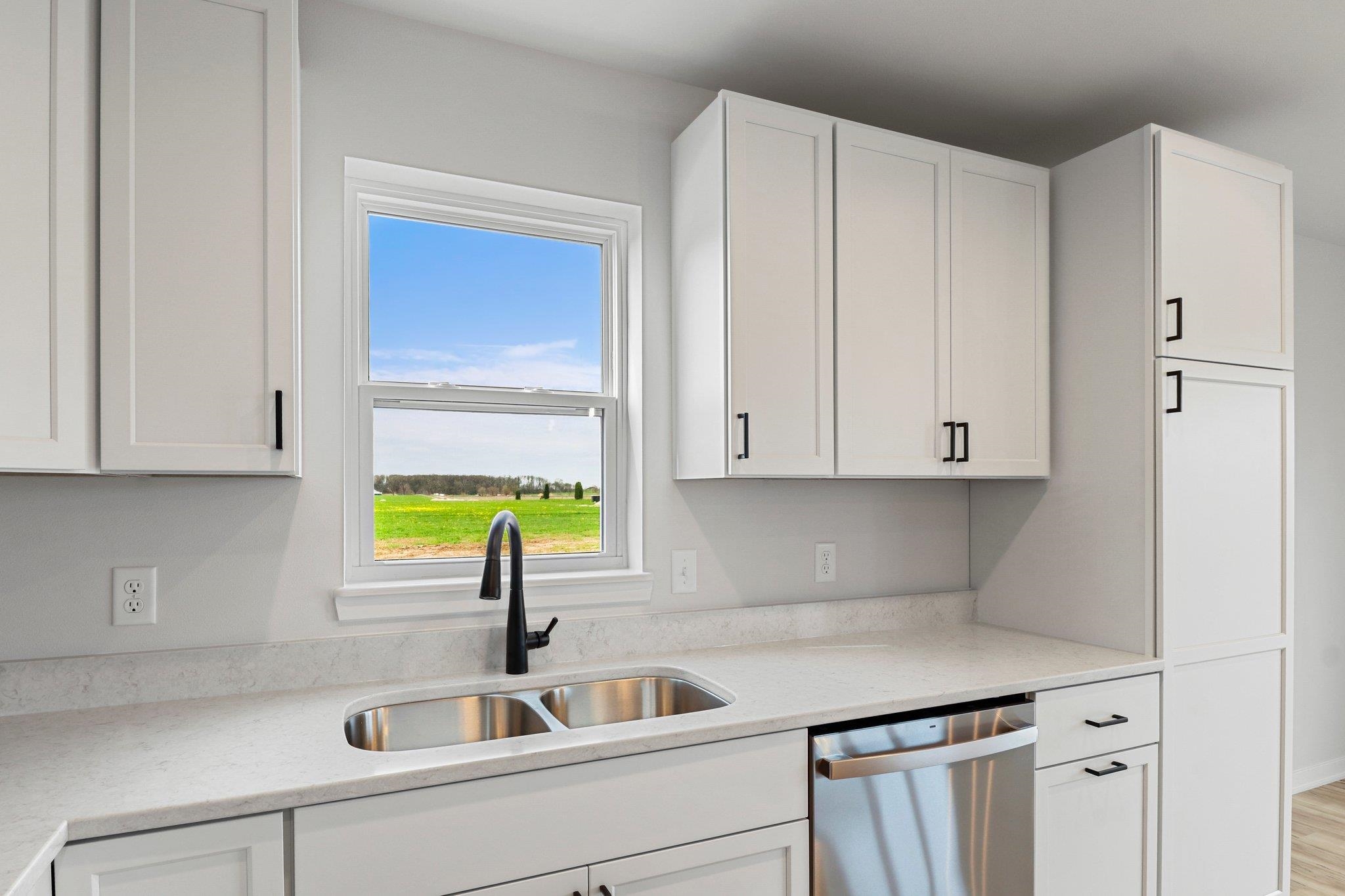 N6285 Blarney Stone Brodhead, WI 53520 - Photo 9 of 31