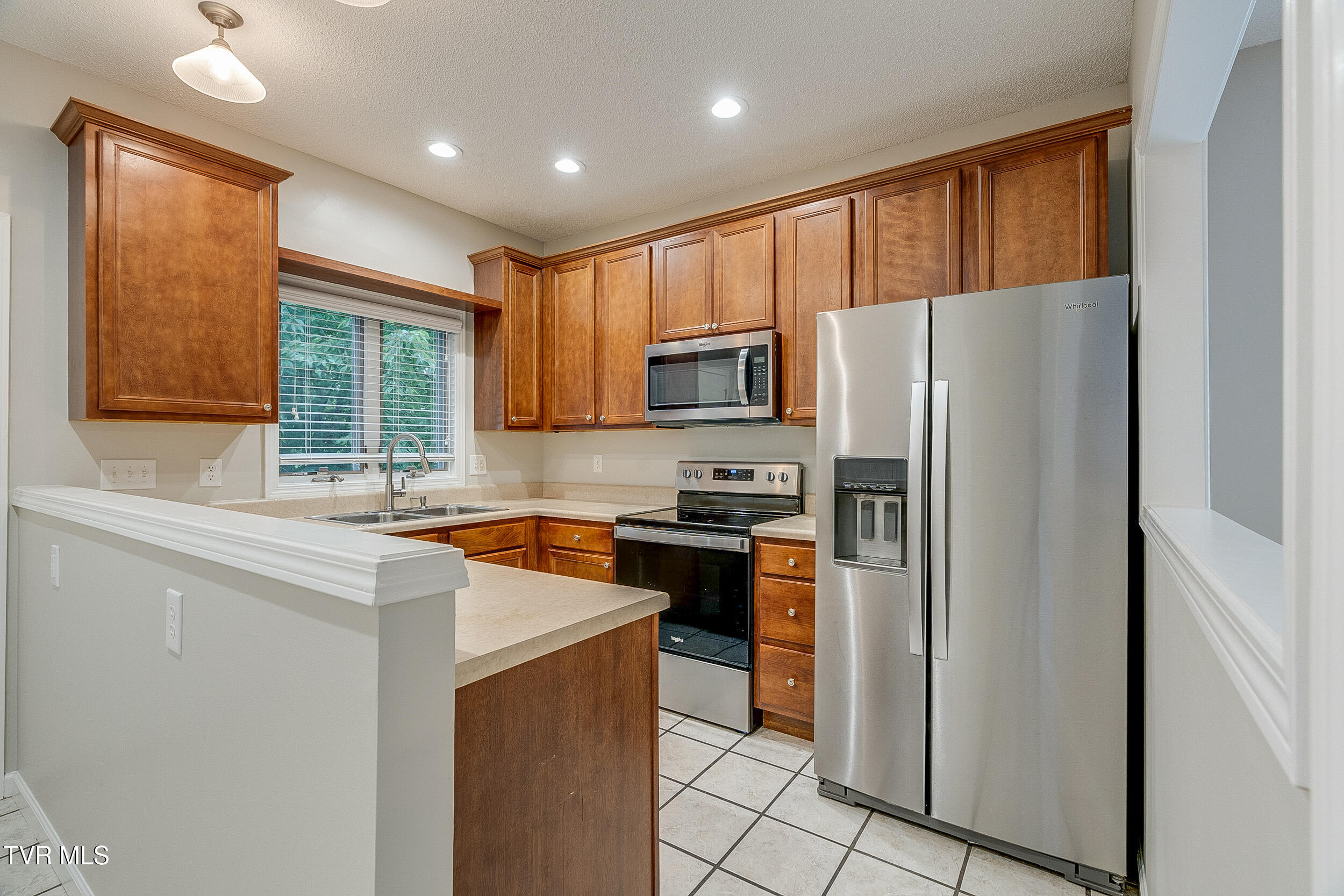 176 South Austin Springs Road, Unit 9 Johnson City, TN 37601 - Photo 11 of 27 1000010246