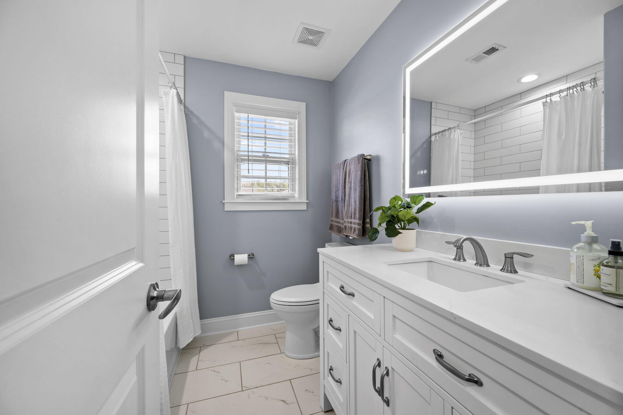 121 Edisto Dane Lane Ridgeville, SC 29472 - Photo 23 of 55 36-web-or-mls-IMG_9021