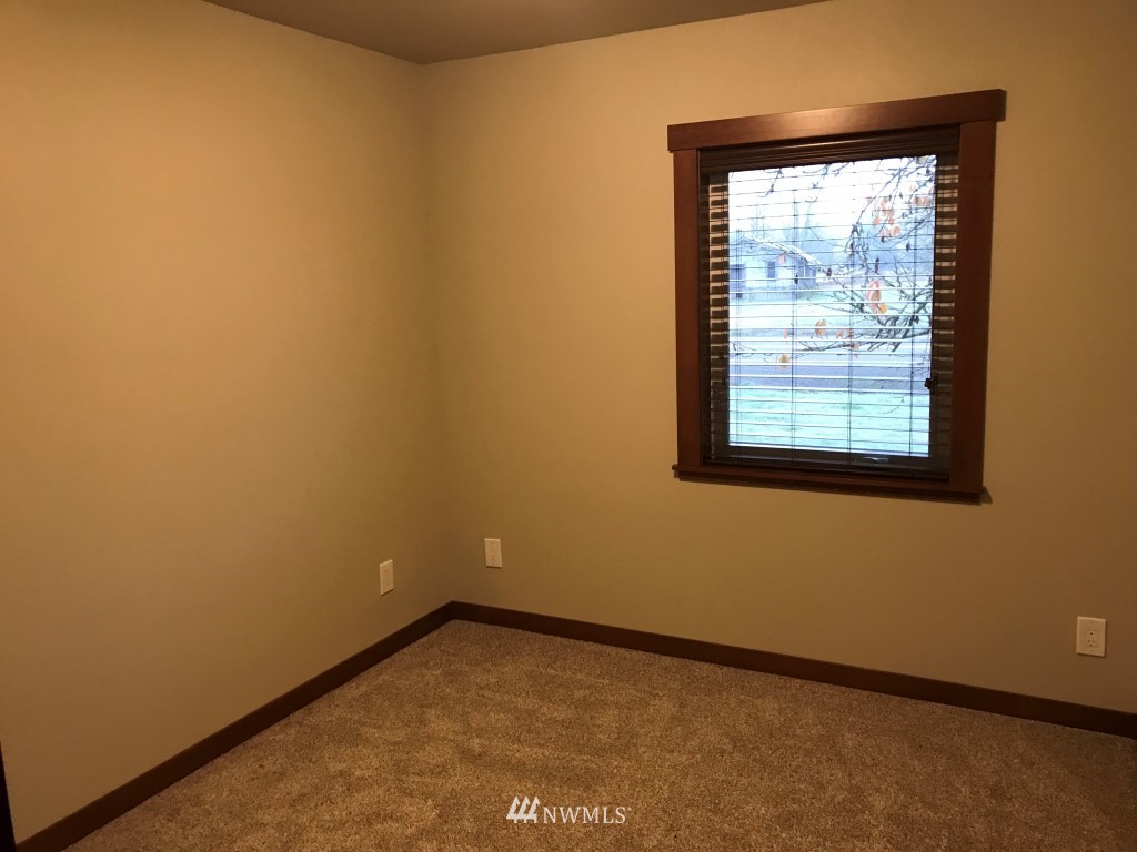804 Bunker Creek Road Chehalis, WA 98532 - Photo 10 of 22