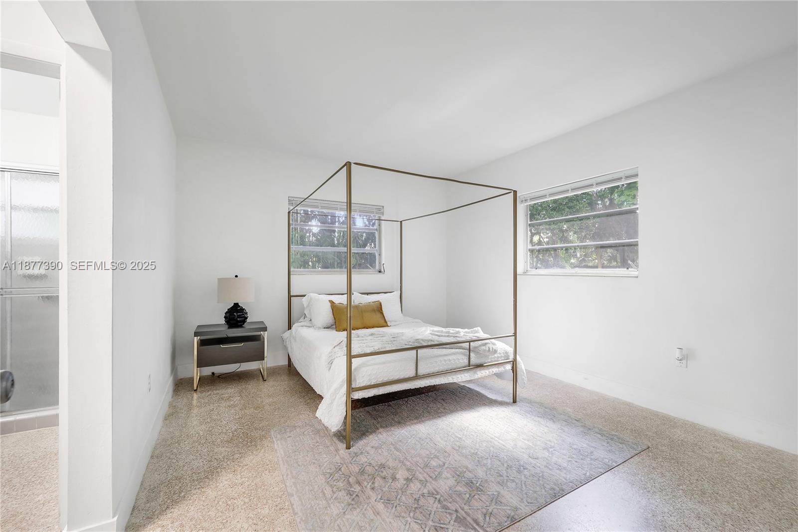 6445 Southwest 46th Terrace Miami, FL 33155 - Photo 11 of 22