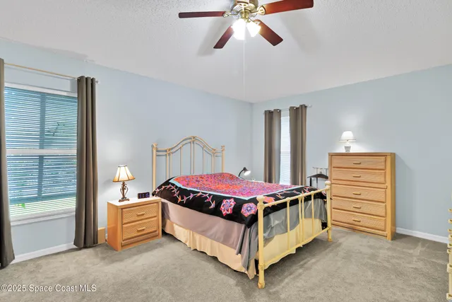 $389,000 | 402 Toledo Street, Sebastian, FL 32958