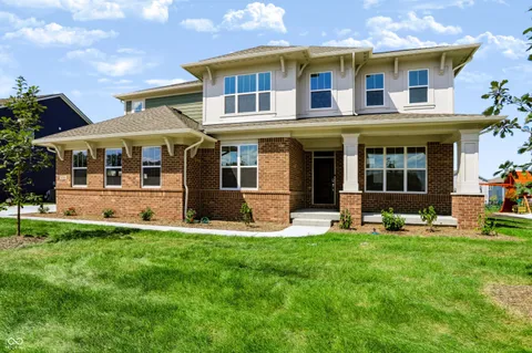 $724,493 | 19769 Hazelnut Boulevard, Noblesville, IN 46062