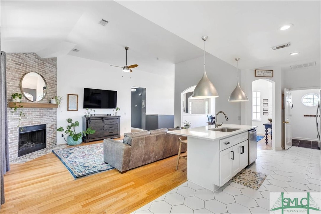 6 Fish Hawk Lane Savannah, GA 31410 - Photo 7 of 49