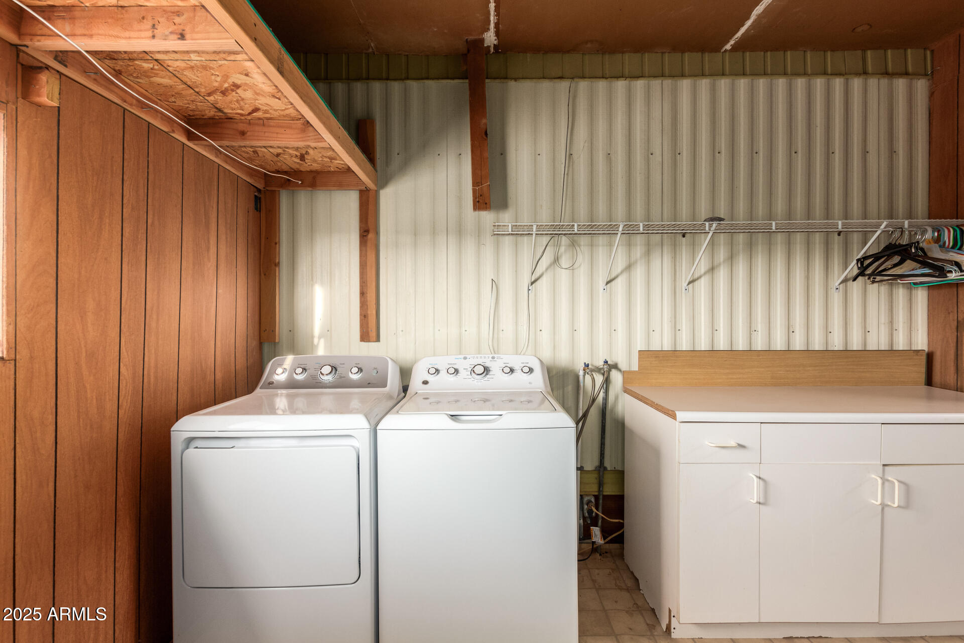 1888 South Goldfield Road Apache Junction, AZ 85119 - Photo 21 of 27 a utility room with dryer and washer