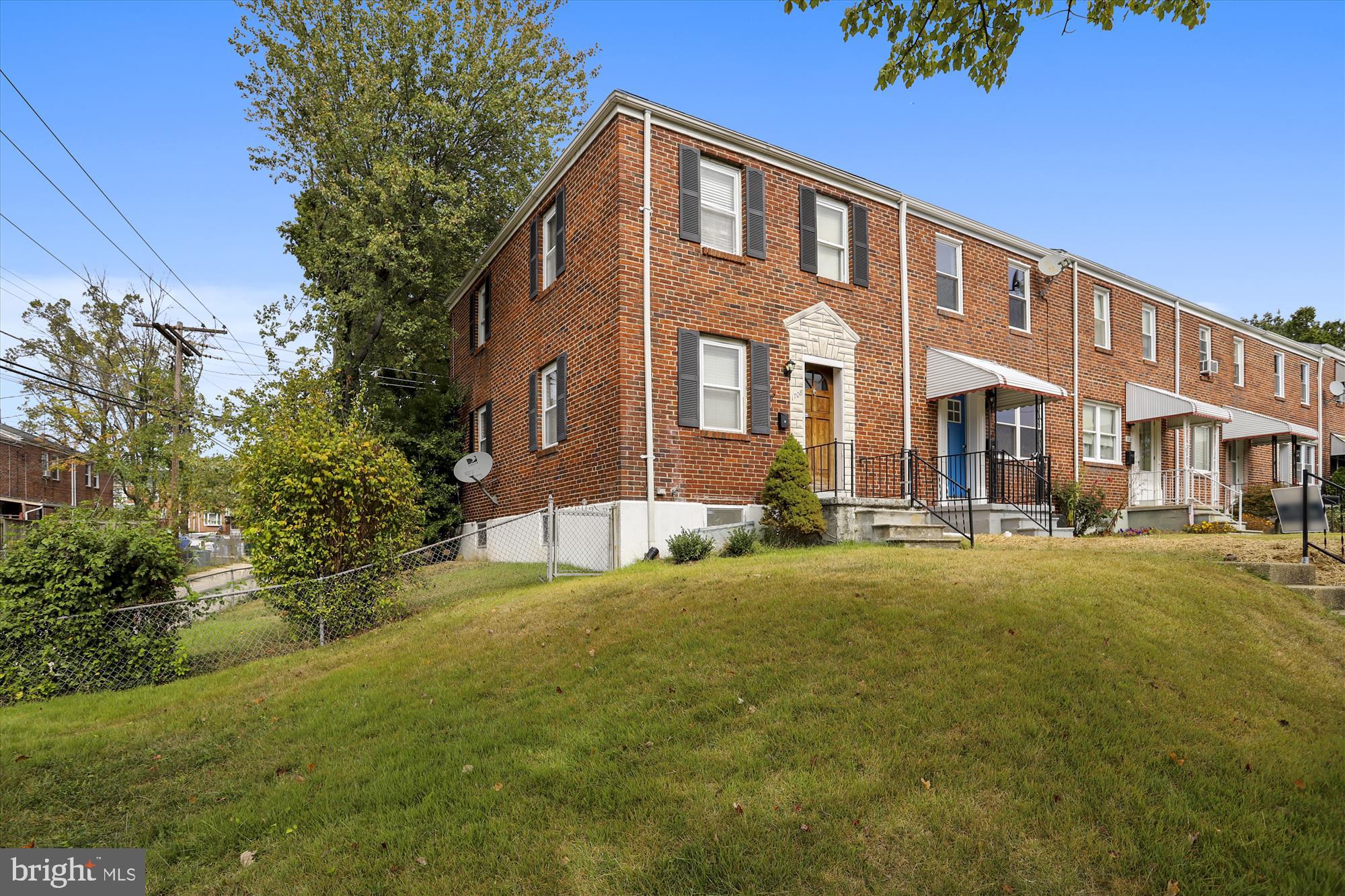 1708 Pin Oak Road Baltimore, MD 21234 - Photo 2 of 30 Large corner lot