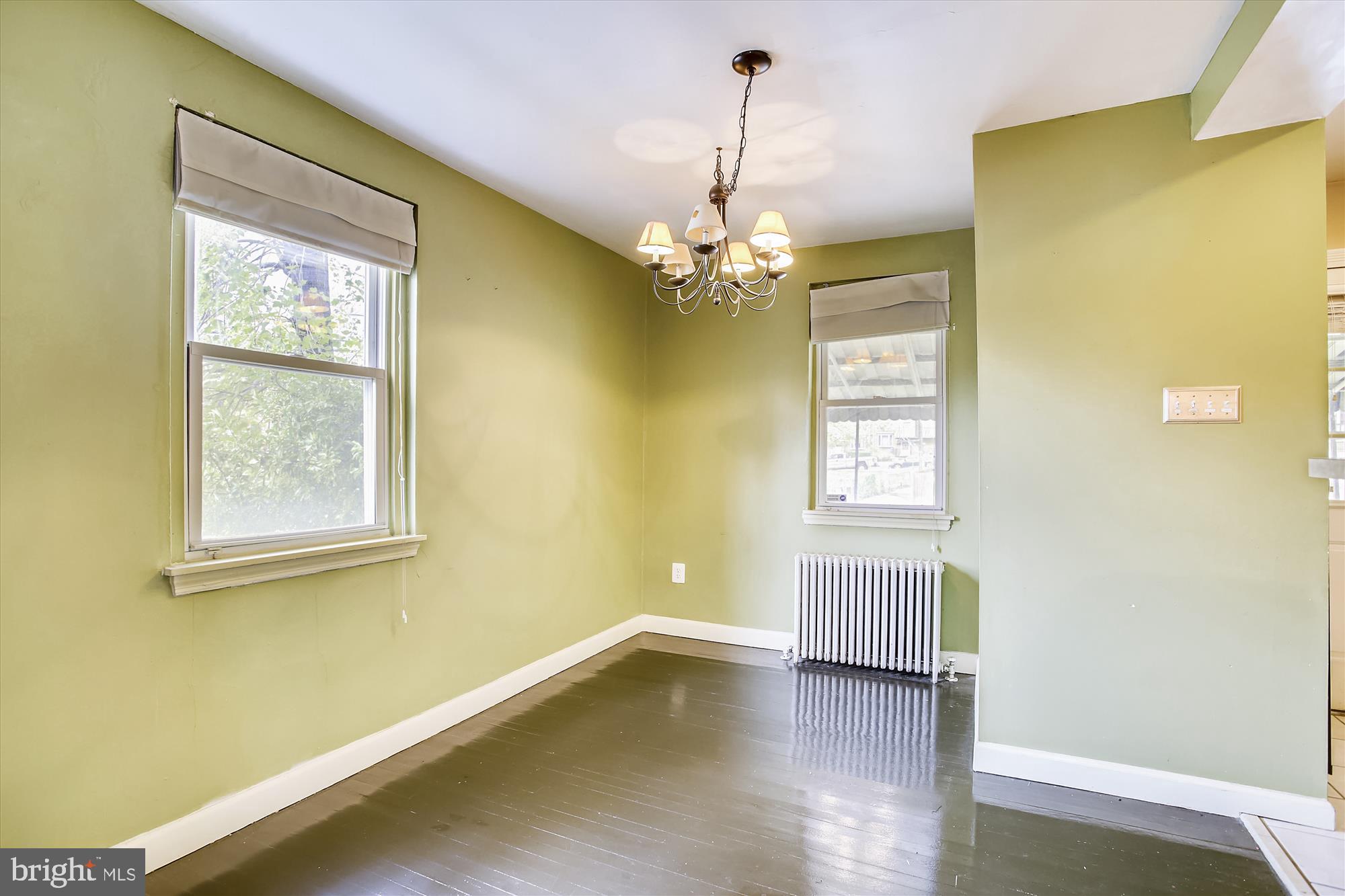 1708 Pin Oak Road Baltimore, MD 21234 - Photo 8 of 30 Dining room