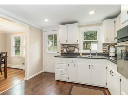 61 Cottage Street Natick, MA 01760 - Photo 8 of 24