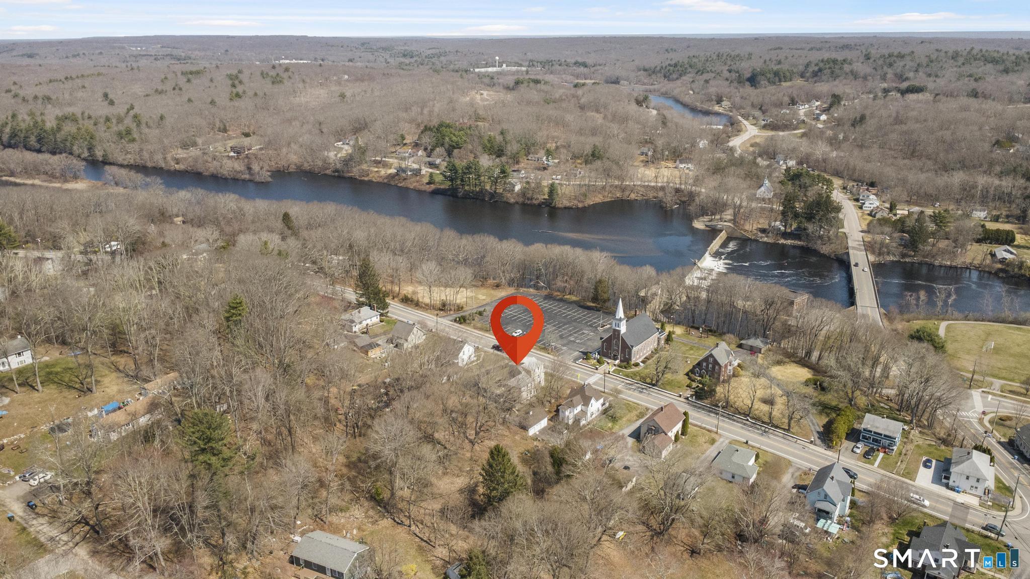 18 Baltic Road Norwich, CT 06360 - Photo 3 of 37