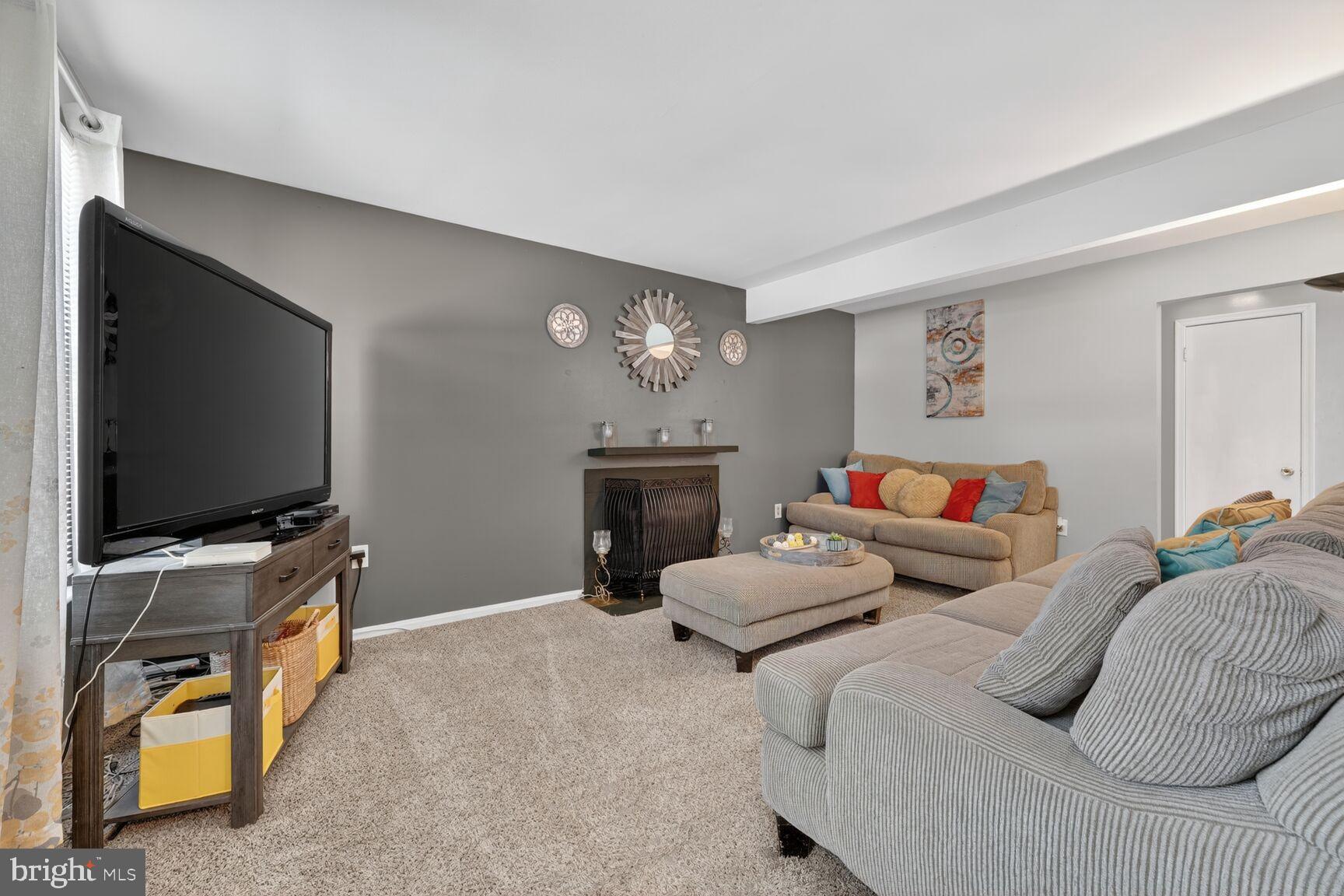 13305 Pendleton Street Fort Washington, MD 20744 - Photo 9 of 28 Cozy living space for gatherings.