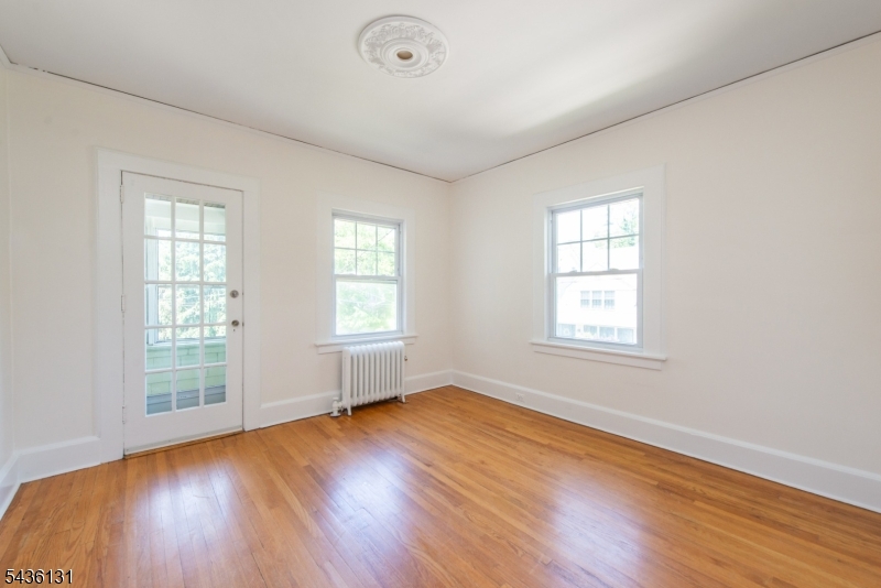 422 Valley Road, Unit 2 Montclair, NJ 07043 - Photo 17 of 23