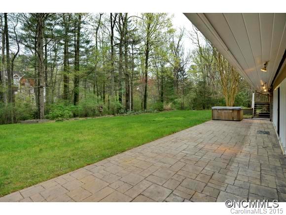 327 Vanderbilt Road Asheville, NC 28803 - Photo 23 of 24 Gallery Image 23