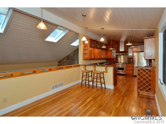 327 Vanderbilt Road Asheville, NC 28803 - Photo 8 of 24 Gallery Image 8