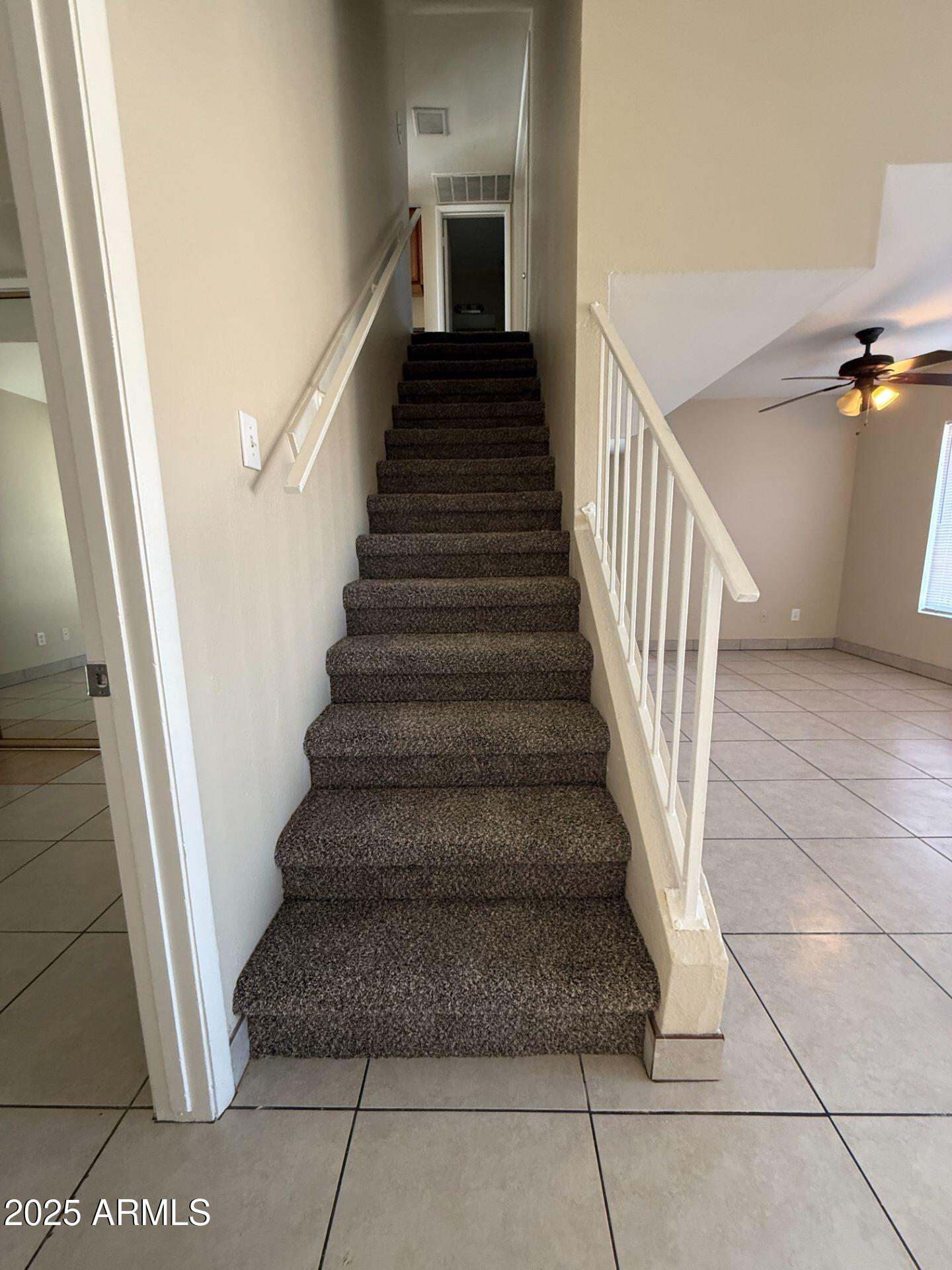 2415 West Greenway Road, Unit 3 Phoenix, AZ 85023 - Photo 14 of 36 a view of entryway
