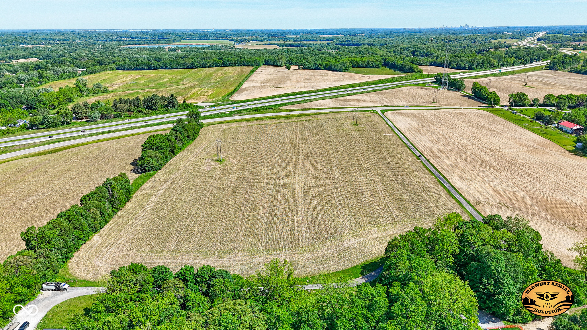 7892 Whiteland Road Martinsville, IN 46151 - Photo 3 of 6