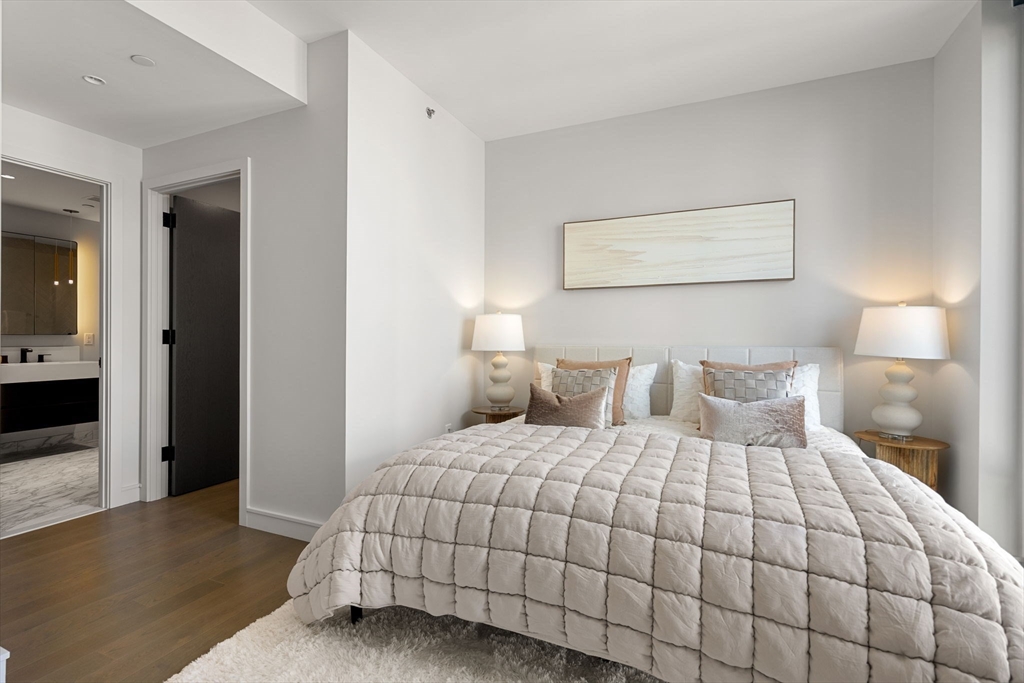 55 Lagrange Street, Unit 1805 Boston, MA 02116 - Photo 13 of 31